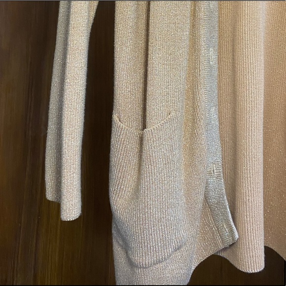 Gold glitter sweater size large - Picture 3 of 4